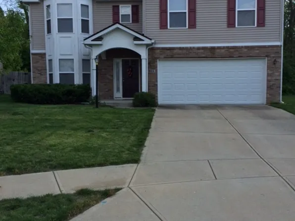 1033 Angus Ln, Indianapolis, IN 46217