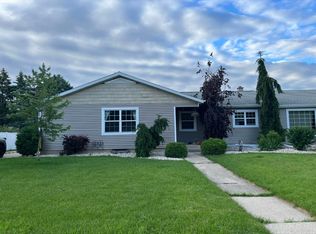 1913 Independence Rd, Janesville, WI 53545