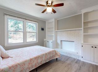 1671 Canberra Dr, Stone Mountain, GA 30088