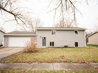 112 N 5th Ave, Huxley, IA 50124