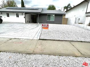 18033 Tribune St, Granada Hills, CA 91344