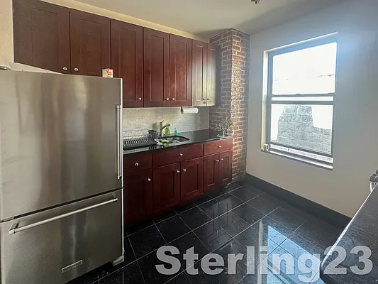 Rented by Sterling Realty Solution Inc | media 1