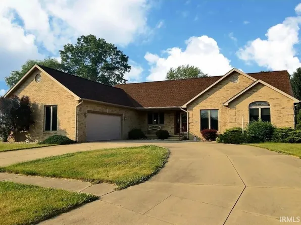 201 Cedar Ct, Plymouth, IN 46563