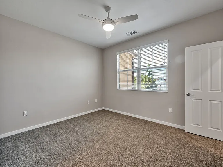 Arrow Vista Village — Photo 39