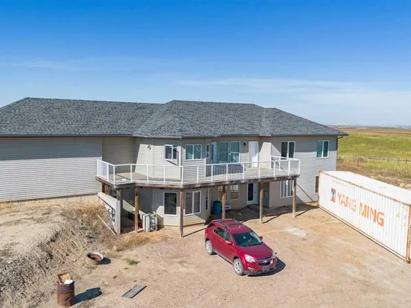 334094 Range Road 210, Starland County, AB T0J 2Y0