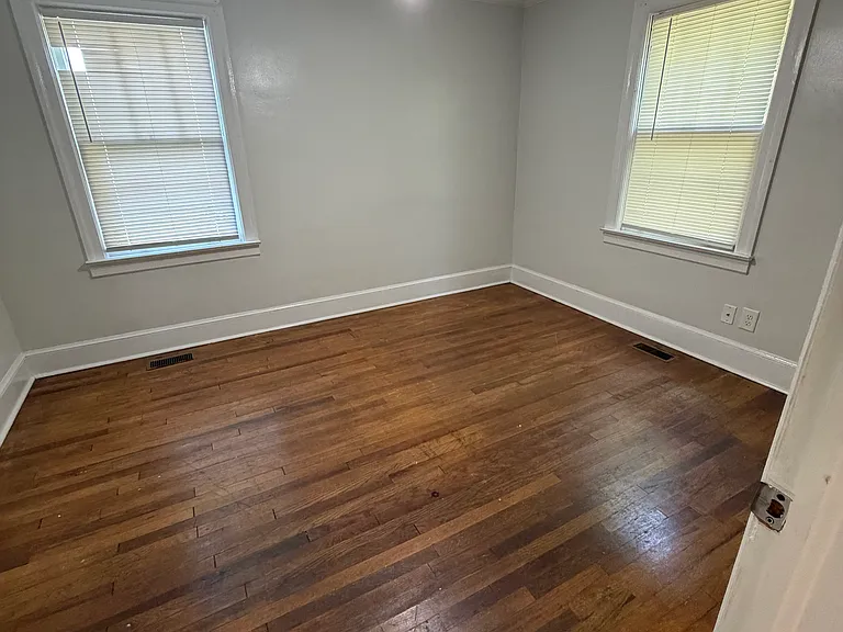 1715 Cherokee Rd — Photo 9