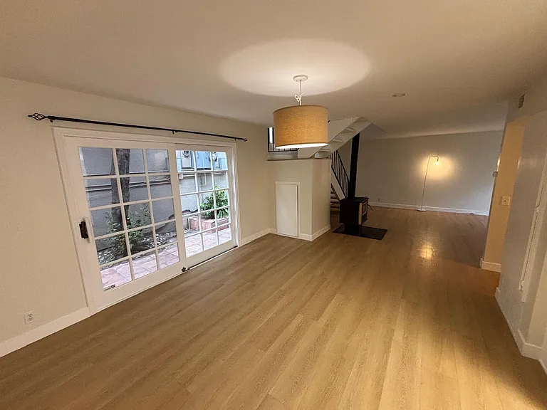 518 Fernleaf Ave #BACK — Photo 14