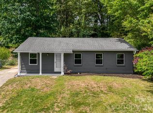 82 Lees Creek Rd, Asheville, NC 28806