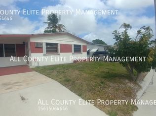 1268 W 36th St, Riviera Beach, FL 33404