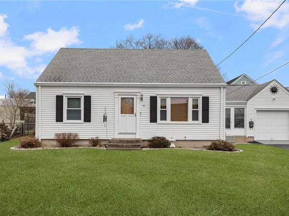45 Massachusetts Ave, Warwick, RI 02888