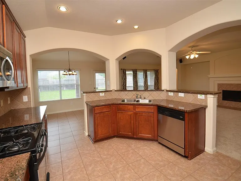 5115 Trevors Trace Ln — Photo 11
