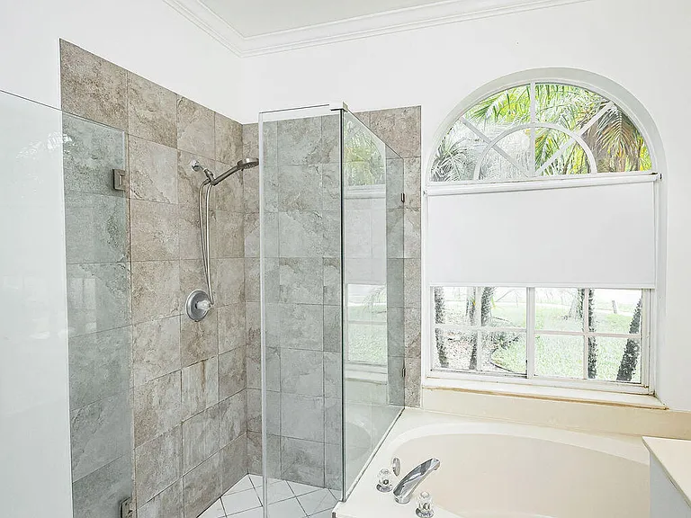 10704 Oak Bend Way #10704 — Photo 24