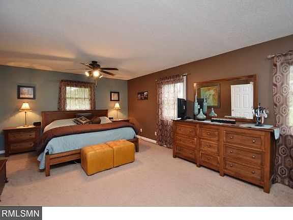 2nd image of 15301 Marmoset St NW
