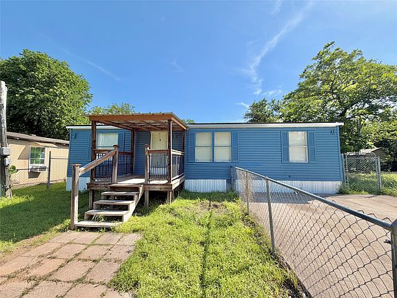 2nd image of 2022 Parrish St