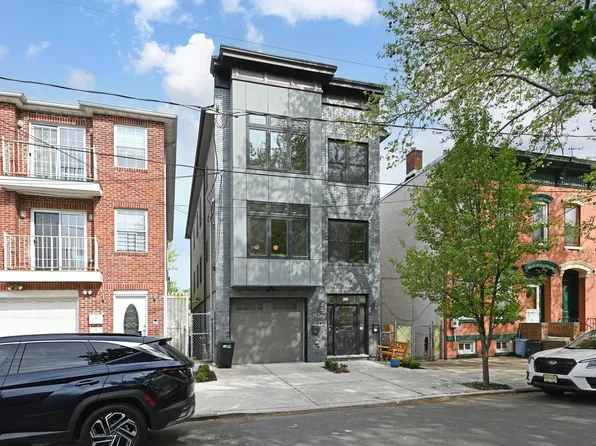 173 Halladay St #1, Jersey City, NJ 07304