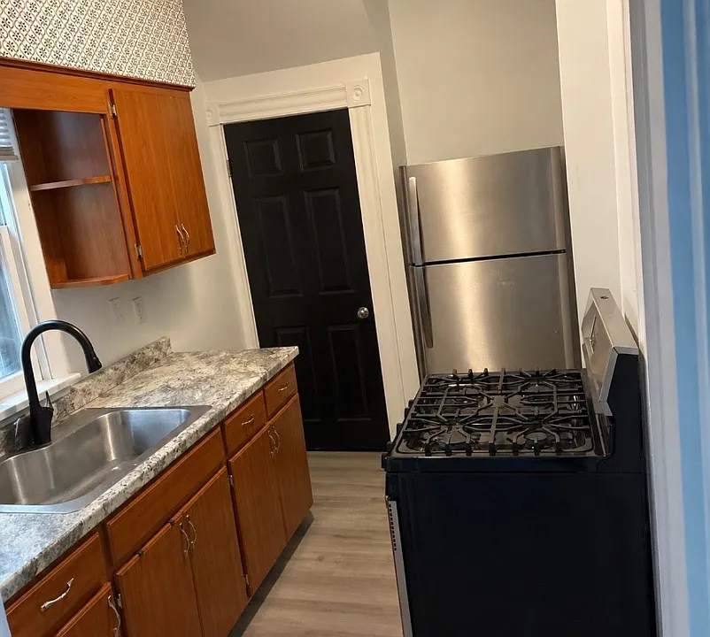 39 Wagner St #2