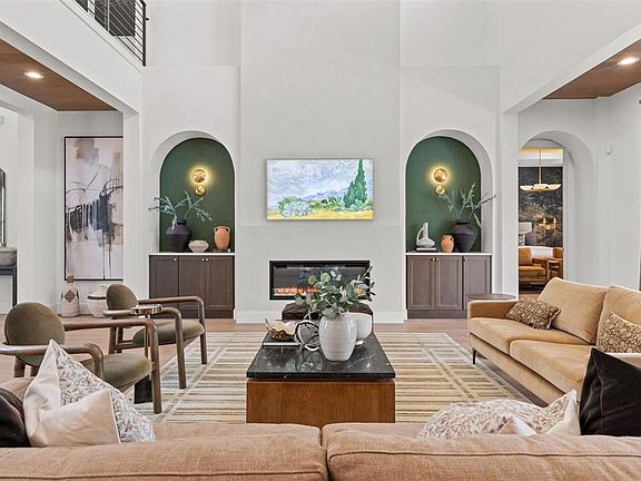 5th image of 2080 Lake Markham Rd