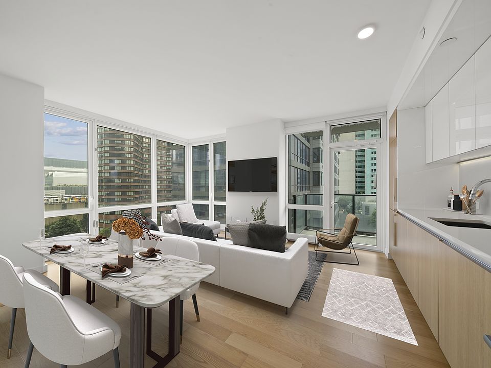 1st image of 605 W 42nd St APT 22S