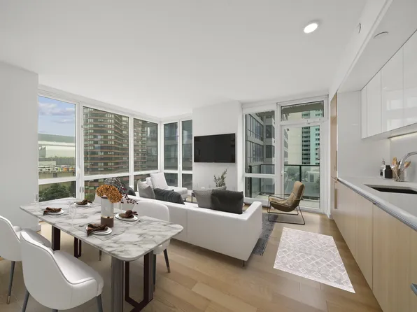 605 West 42nd Street image 1 of 25