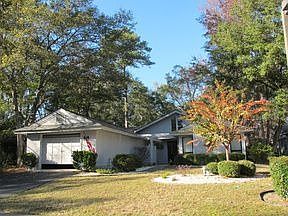 1st image of 1001 Briarwood Dr