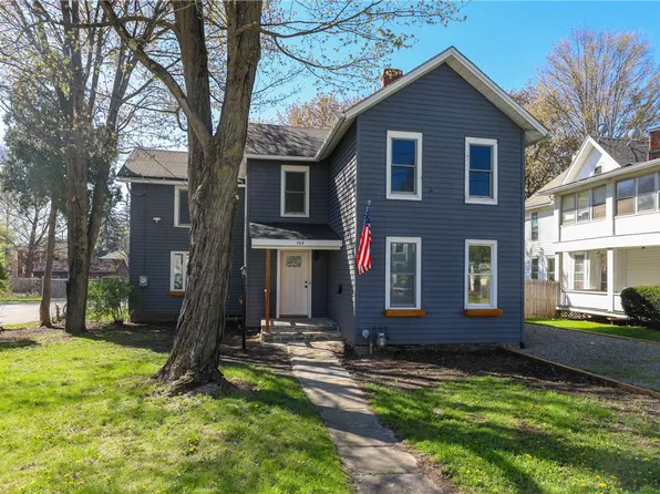 713 W Water St, Elmira, NY 14905