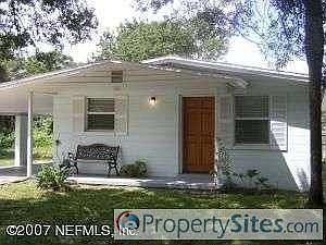 1st image of 809 8th Ave S