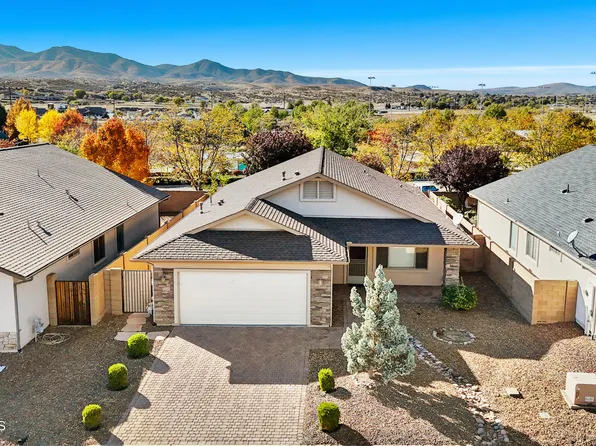 328 N La Paz St, Dewey, AZ 86327
