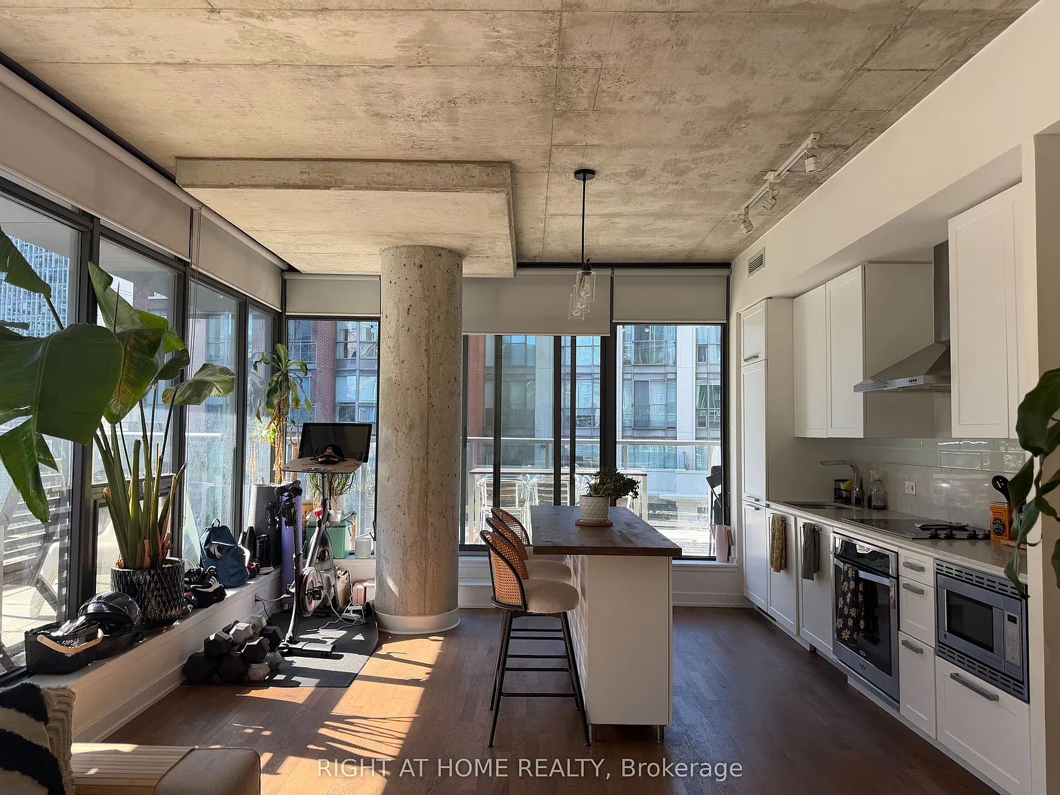 1 bed, $2,700 — Photo 3