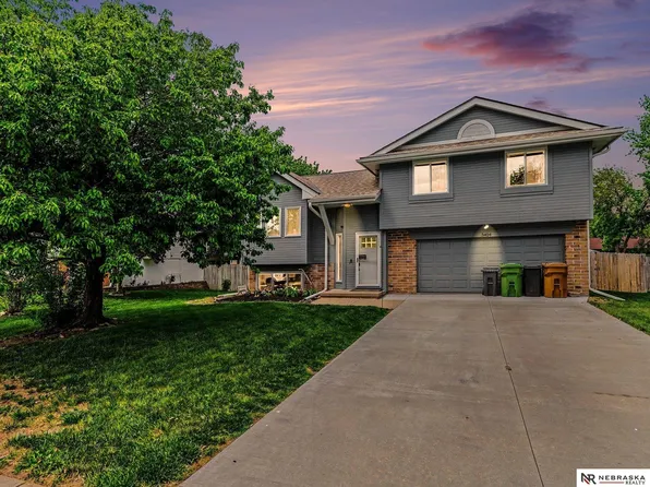 3404 Henery Rd, Bellevue, NE 68123