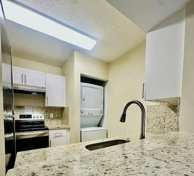 1450 SE 3rd Ave #202 — Photo 5