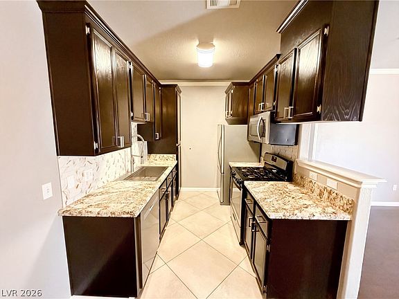 2nd image of 4730 E Craig Rd Unit 1021