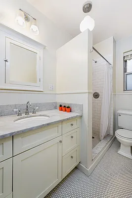 Sold by Compass | media 6