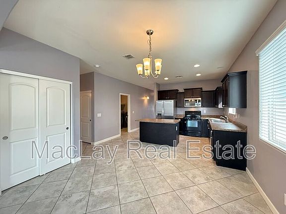 2nd image of 23849 W Tamarisk Ave