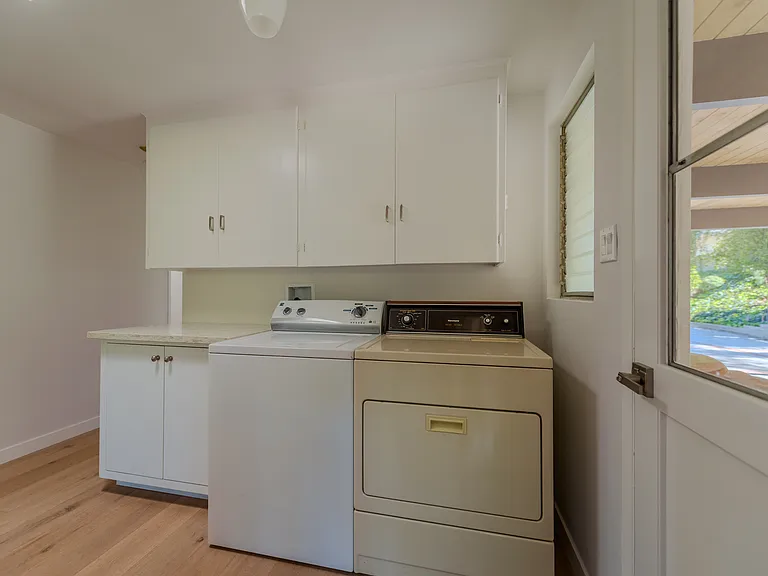 16703 Alginet Pl — Photo 38