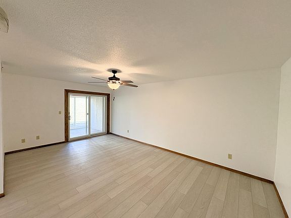4th image of 607 19th St NW APT 16