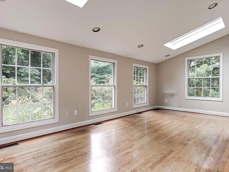 5013 Brookdale Rd — Photo 19
