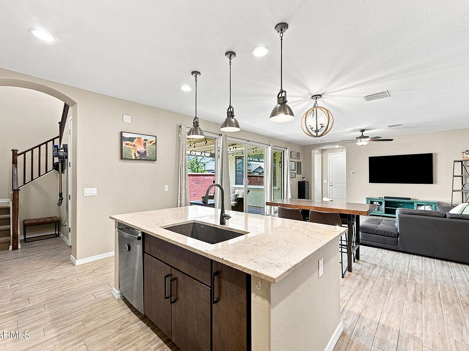 2554 S QUAINTANCE Street, Gilbert, AZ 85295 | MLS #7066780 | Zillow