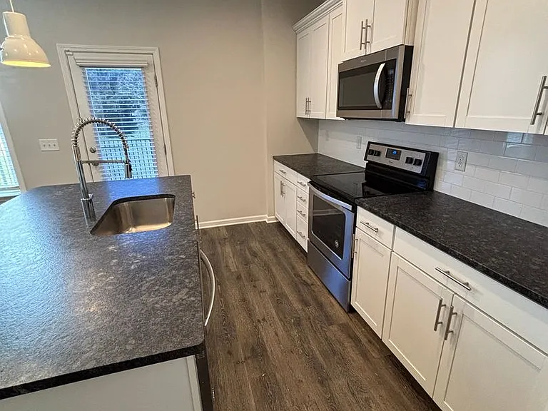 3240 Brookberry Ln — Photo 13