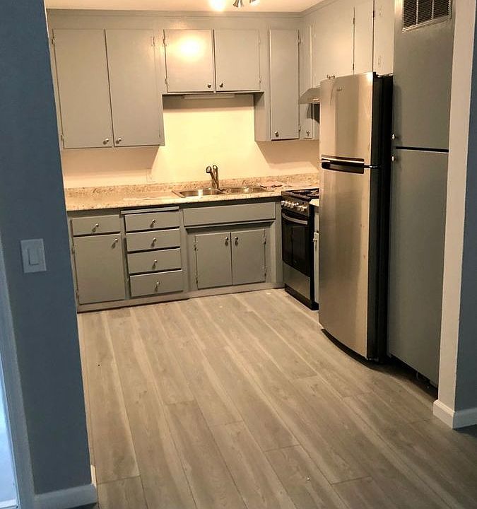 1st image of 513 Laverne Ave APT 6