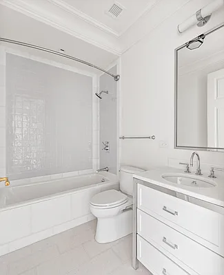 Sold by Compass | media 8