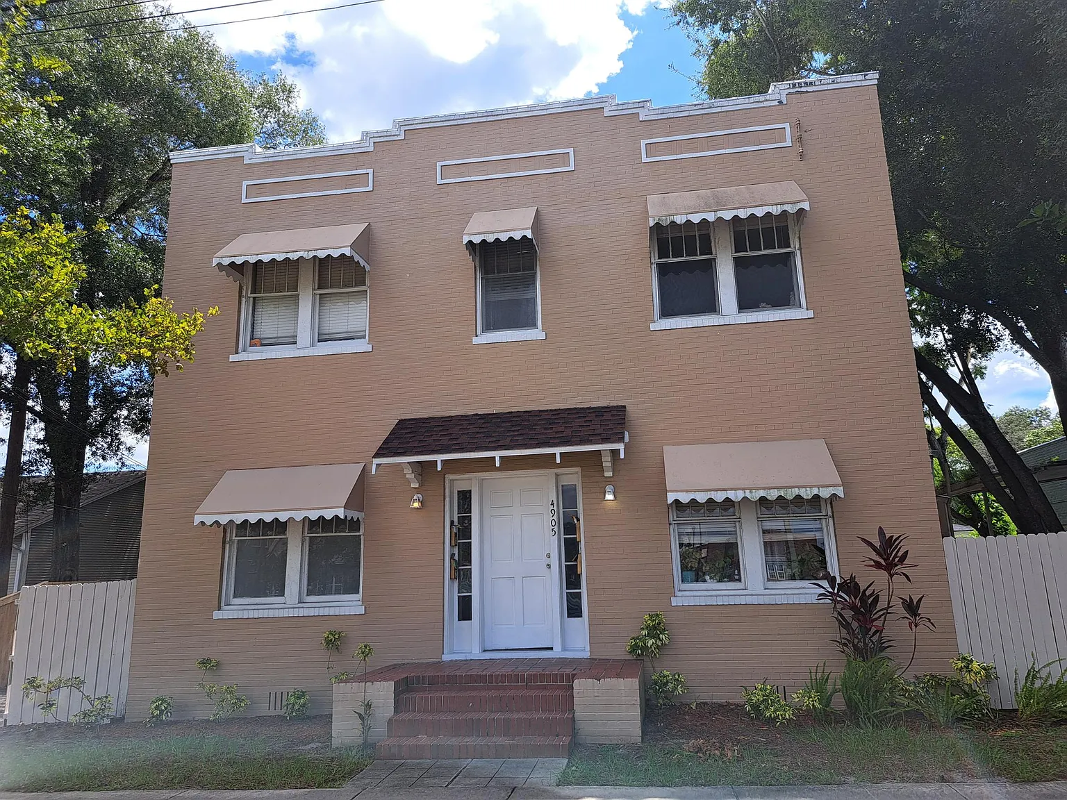 1 bed, 700 sqft, $1,250 — Photo 2