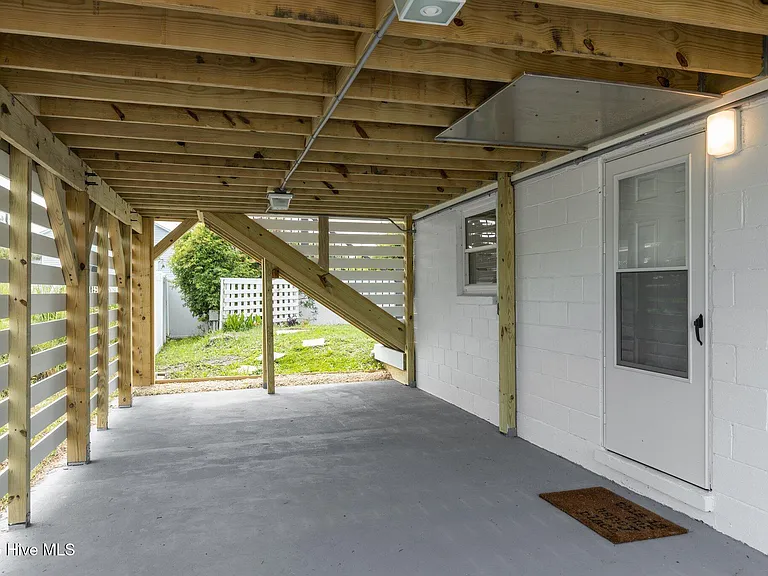 125 Pelican Dr — Photo 45