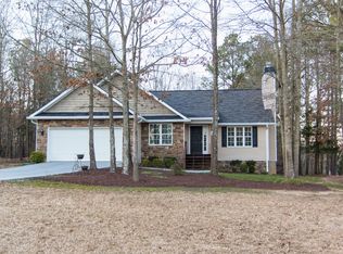 112 Cathy Ln NE, Calhoun, GA 30701
