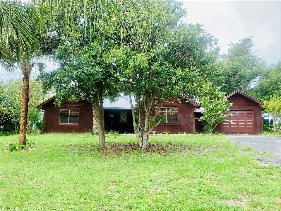 1st image of 610 Caloosa Estates Dr