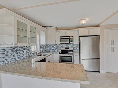 1200 14th St APT 2A, Miami Beach, FL, 33139