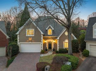 235 Embassy Ct, Sandy Springs, GA 30328