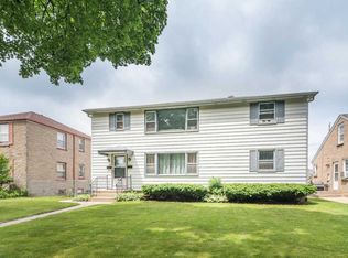 3841 S 16th St, Milwaukee, WI 53221