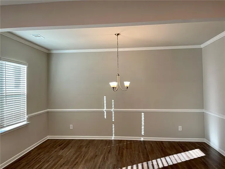 511 Ruths Dr — Photo 6