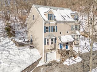111 Ferry Rd, Haverhill, MA 01835