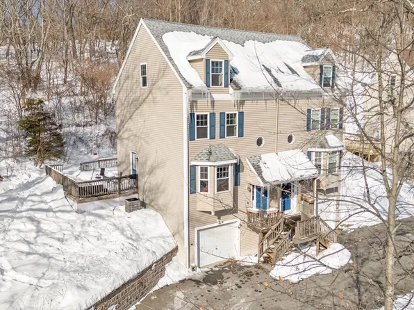 111 Ferry Rd, Haverhill, MA 01835